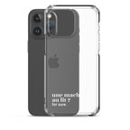 Coque iPhone 15 Pro Max, texte blanc, à côté du téléphone : « une machine au lit ? for sure. »