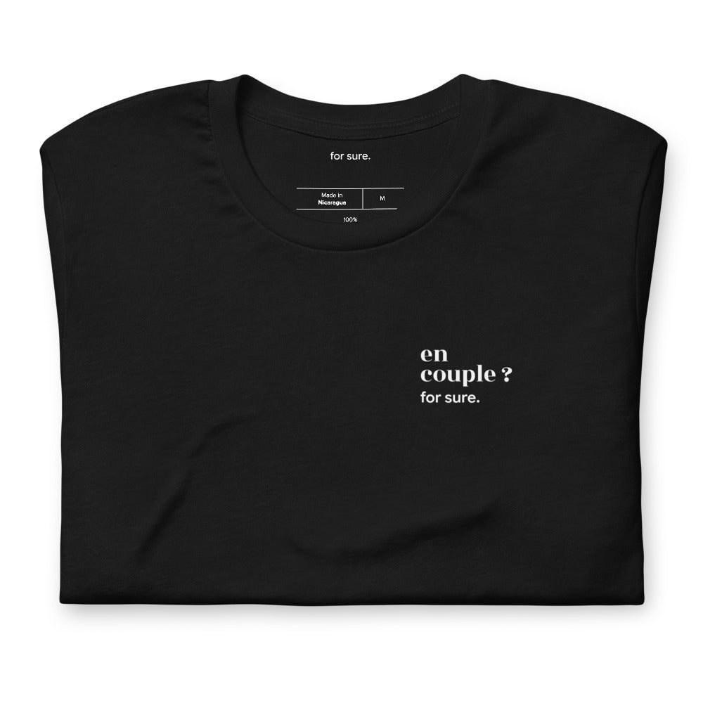 T-shirt noir « en couple ? for sure. », plié