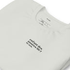 T-shirt gris « enfant des années 90 ? for sure. », vue en biais