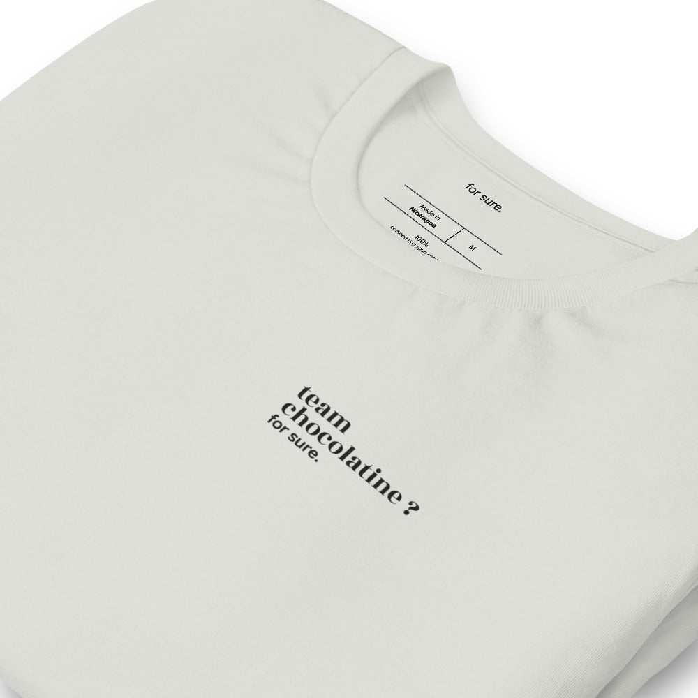 T-shirt gris « team chocolatine ? for sure. », vue en biais