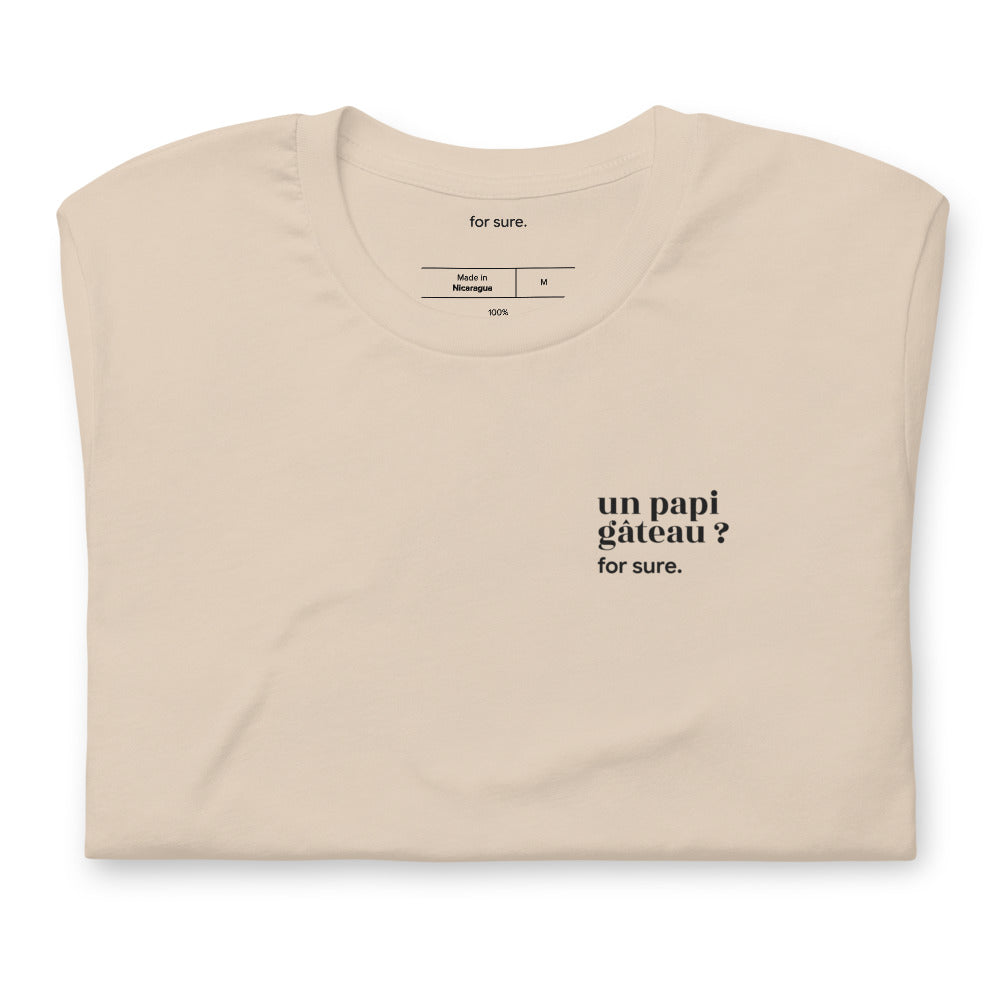 T-shirt beige « un papi gâteau ? for sure. », plié