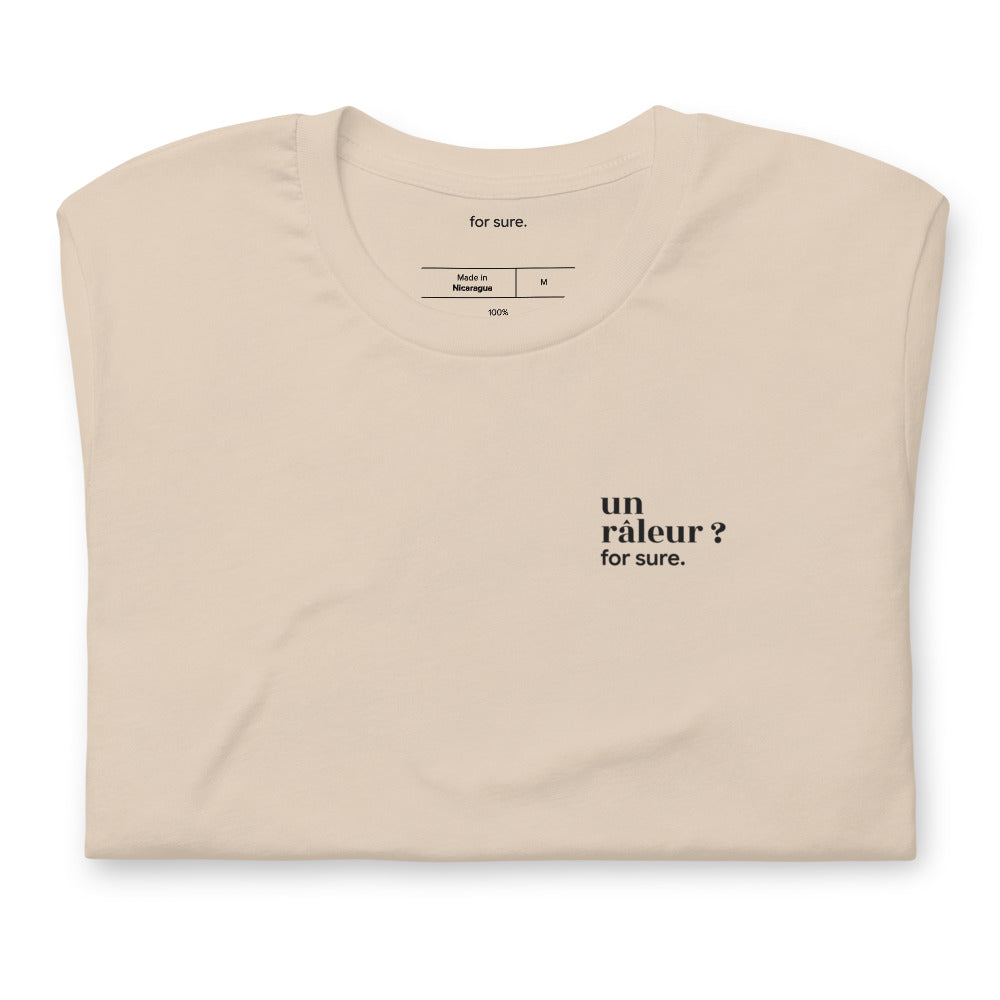 T-shirt beige « un râleur ? for sure. », plié