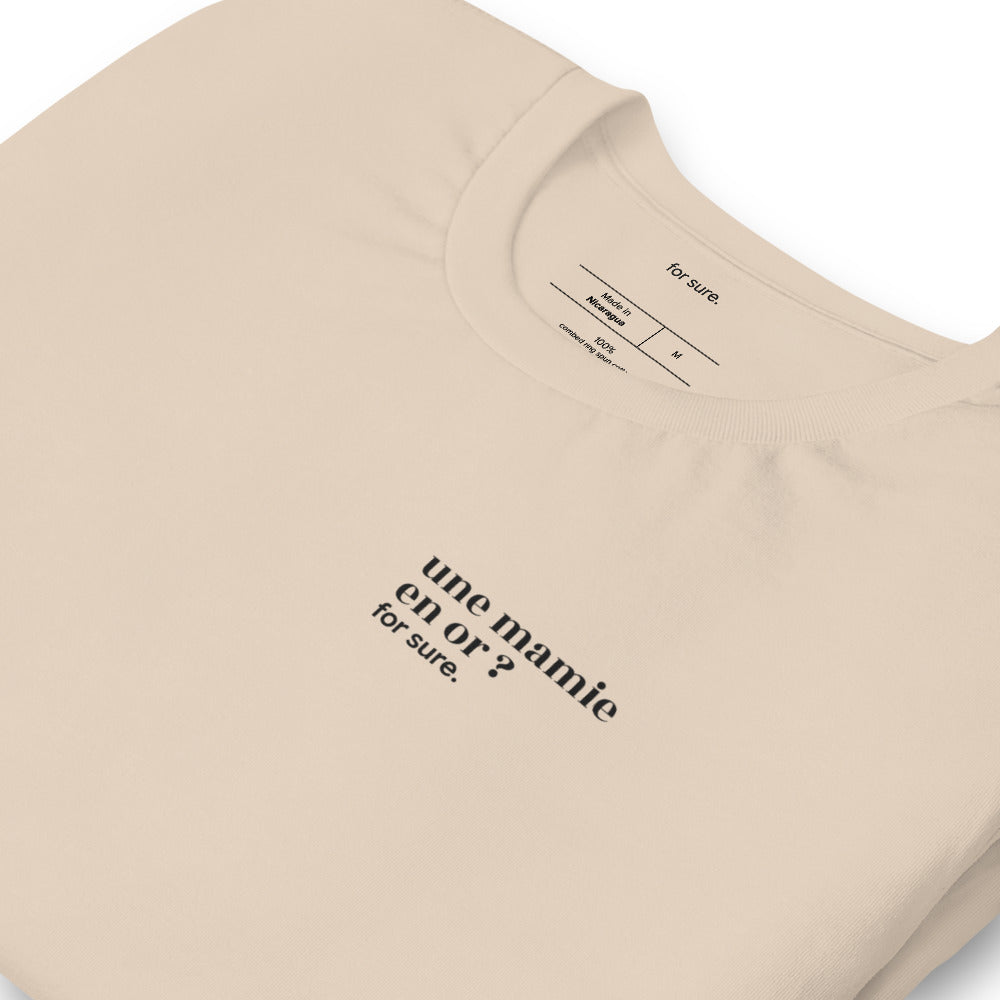 T-shirt beige « une mamie en or ? for sure. », vue en biais