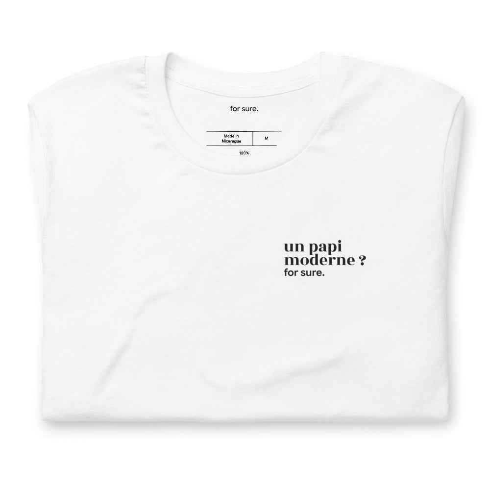 T-shirt blanc « un papi moderne ? for sure. », plié