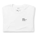 T-shirt blanc « une bélier ? for sure. », plié